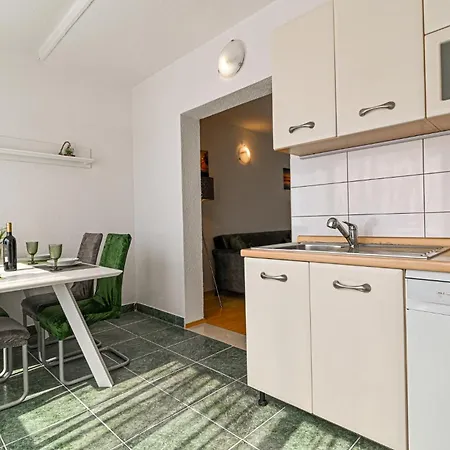 Stunning In Okrug Gornji