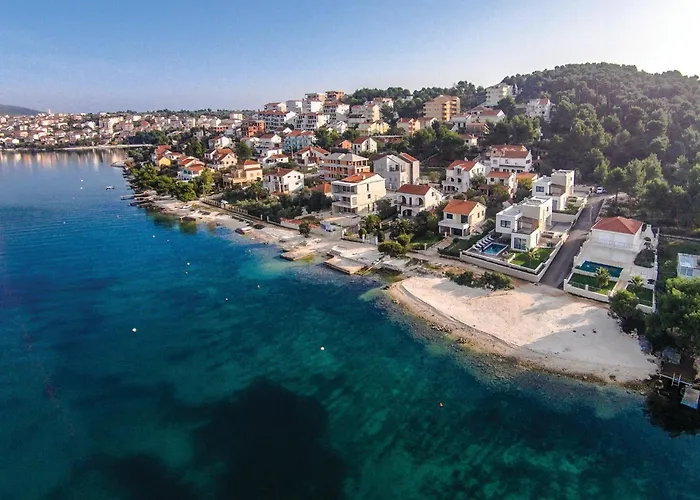 Stunning In Okrug Gornji * 特罗吉尔